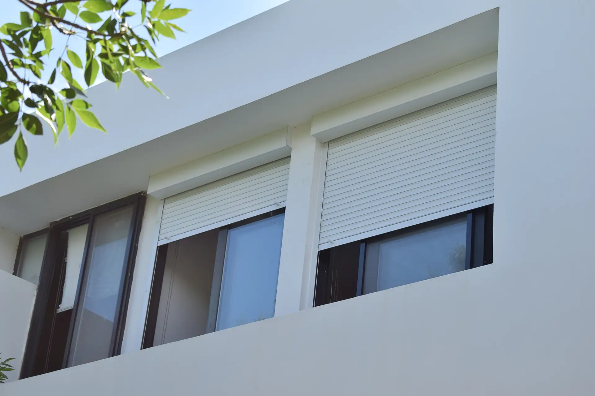 Fensterrolladen eines Wohnhauses